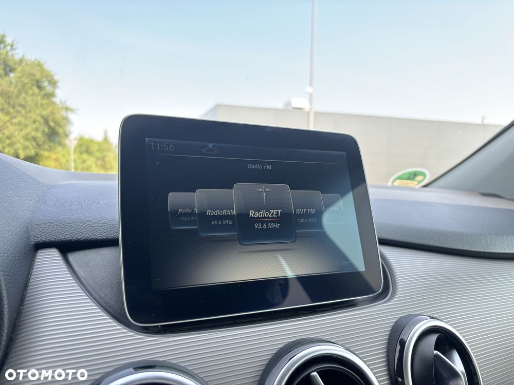 Mercedes-Benz Klasa B 180 d BlueEFFICIENCY Edition Style - 6