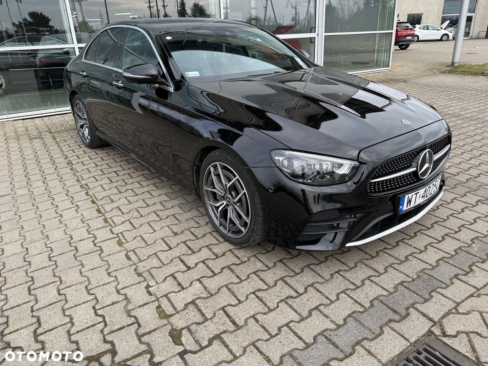 Mercedes-Benz Klasa E 220 d 4-Matic AMG - 3