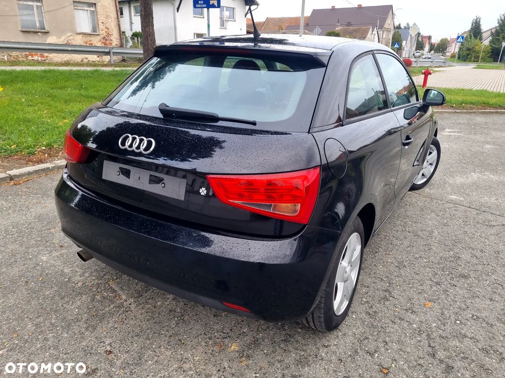 Audi A1 3-drzwiowe 1.2 TFSI admired - 11