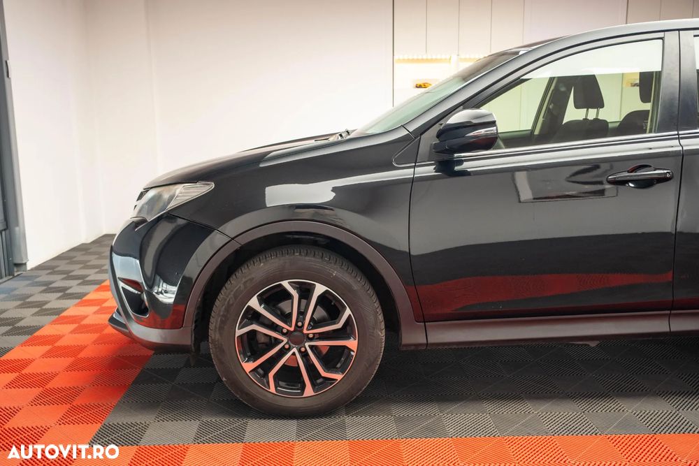 Toyota RAV4 2.0 D-4D 2WD Comfort - 6