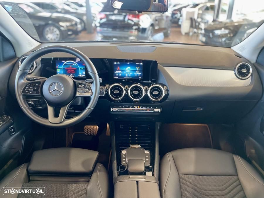 Mercedes-Benz GLA 250 e 8G-DCT Style - 32