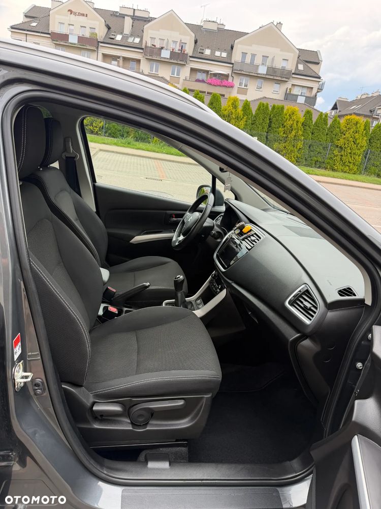 Suzuki SX4 S-Cross 1.0 T Premium - 11
