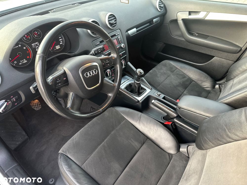 Audi A3 Sportback 1.4 TFSI Ambiente - 7