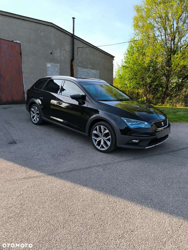 Seat Leon ST 2.0 TDI Start&Stop 4Drive DSG X-Perience - 4