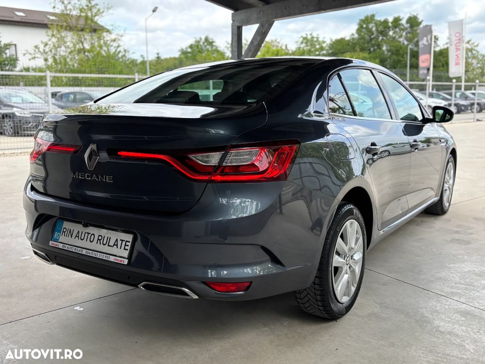 Renault Megane TCe GPF Zen - 8