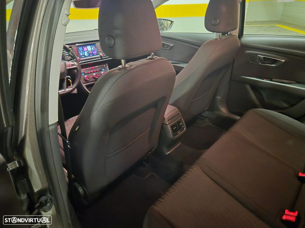 SEAT Leon ST 1.6 TDI Style Ecomotive - 27