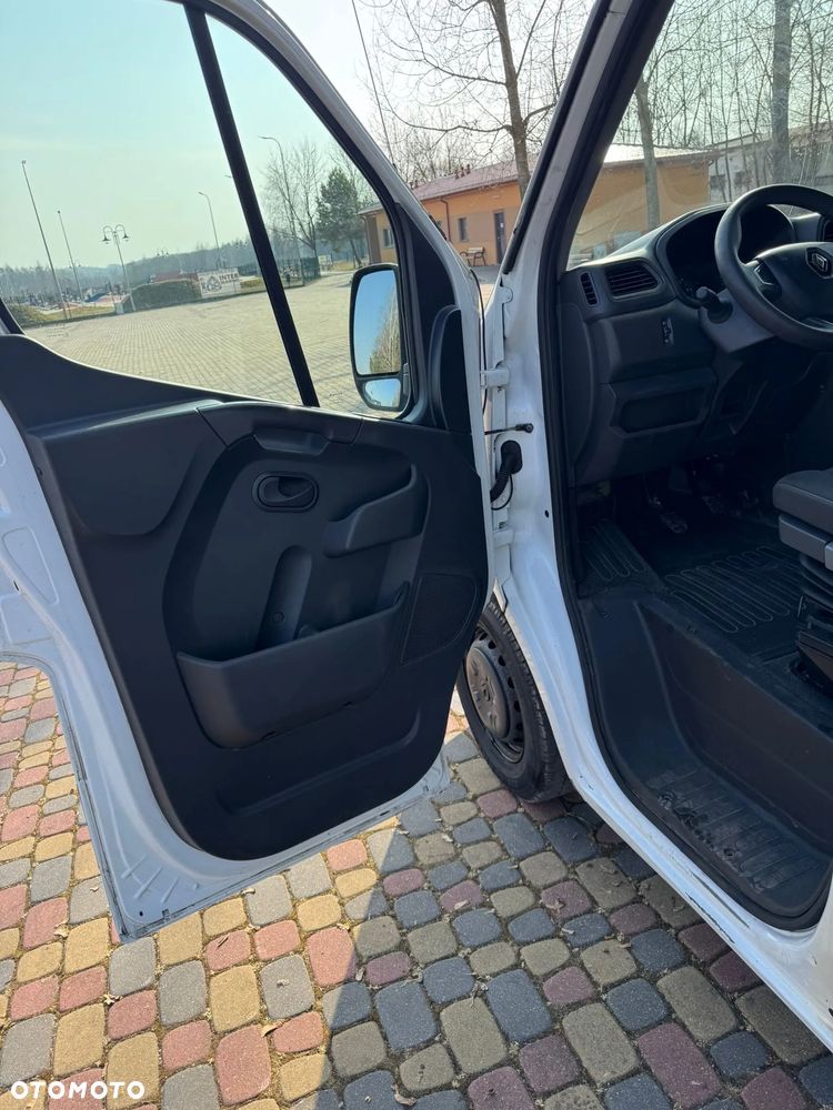 Renault Master - 15