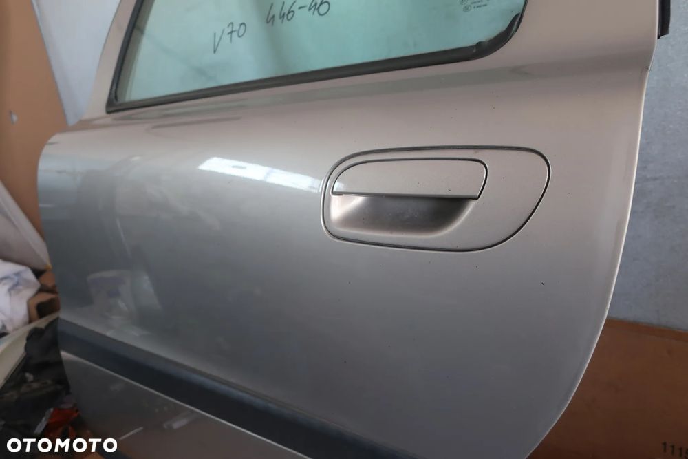 VOLVO V70 II 2000-2005 DRZWI LEWE TYŁ TYLNE 446-46 - 2