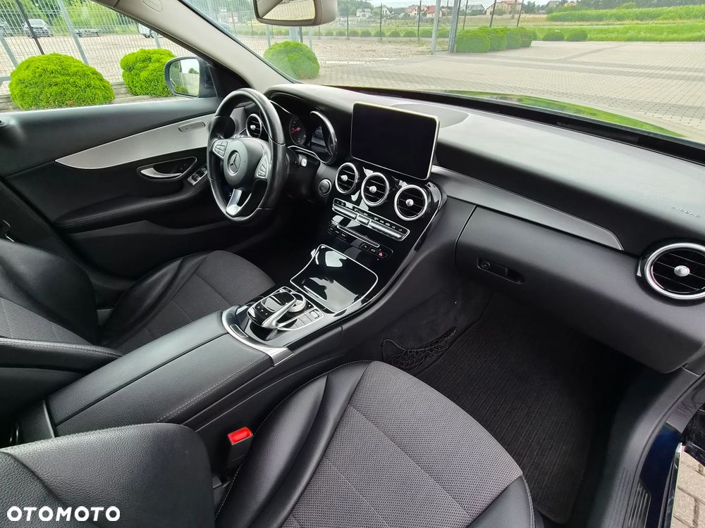 Mercedes-Benz Klasa C 220 (BlueTEC) d 7G-TRONIC Avantgarde - 14