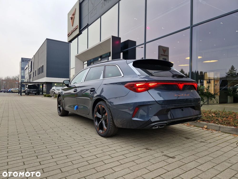Cupra Leon Sportstourer - 3