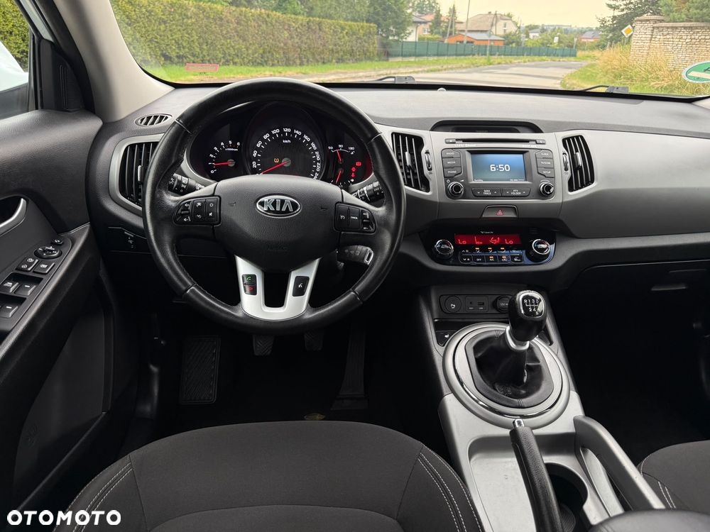 Kia Sportage 2,0 CRDI AWD Vision - 22