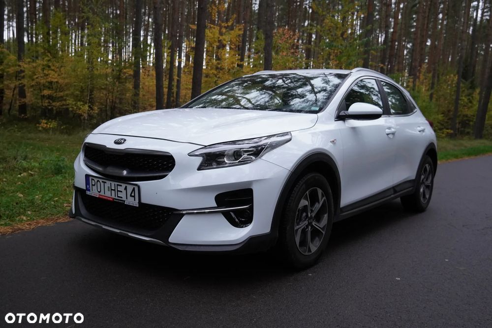 Kia XCeed 1.6 CRDi Eco-Dynamics+(48V Mild-Hybrid) DCT7 VISION - 4