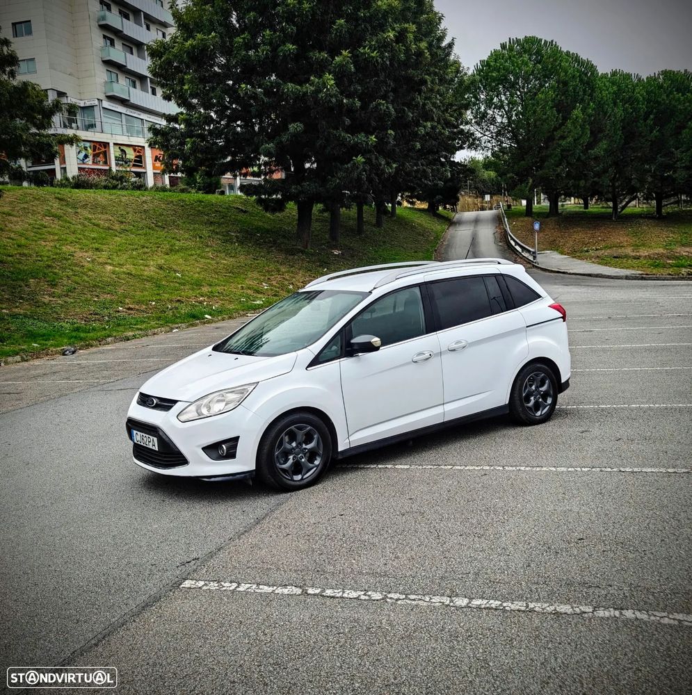 Ford Grand C-Max 1.6 TDCi Titanium Edition S/S - 24
