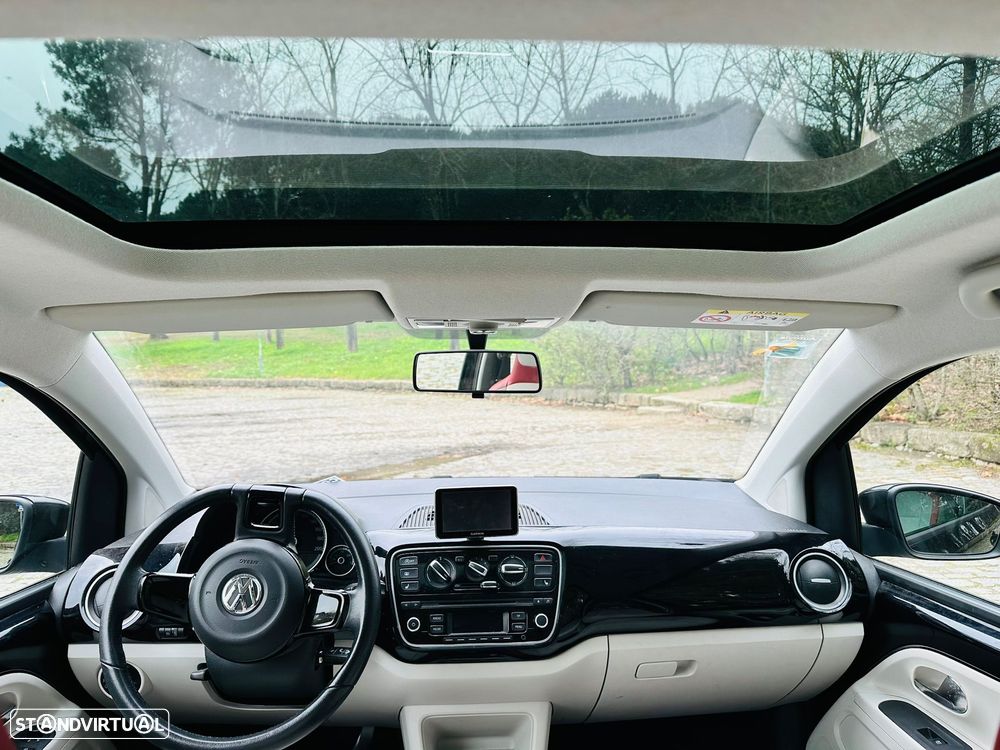 VW Up! 1.0 High Auto - 9