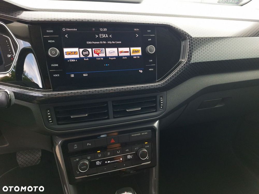 Volkswagen T-Cross 1.0 TSI Style DSG - 21