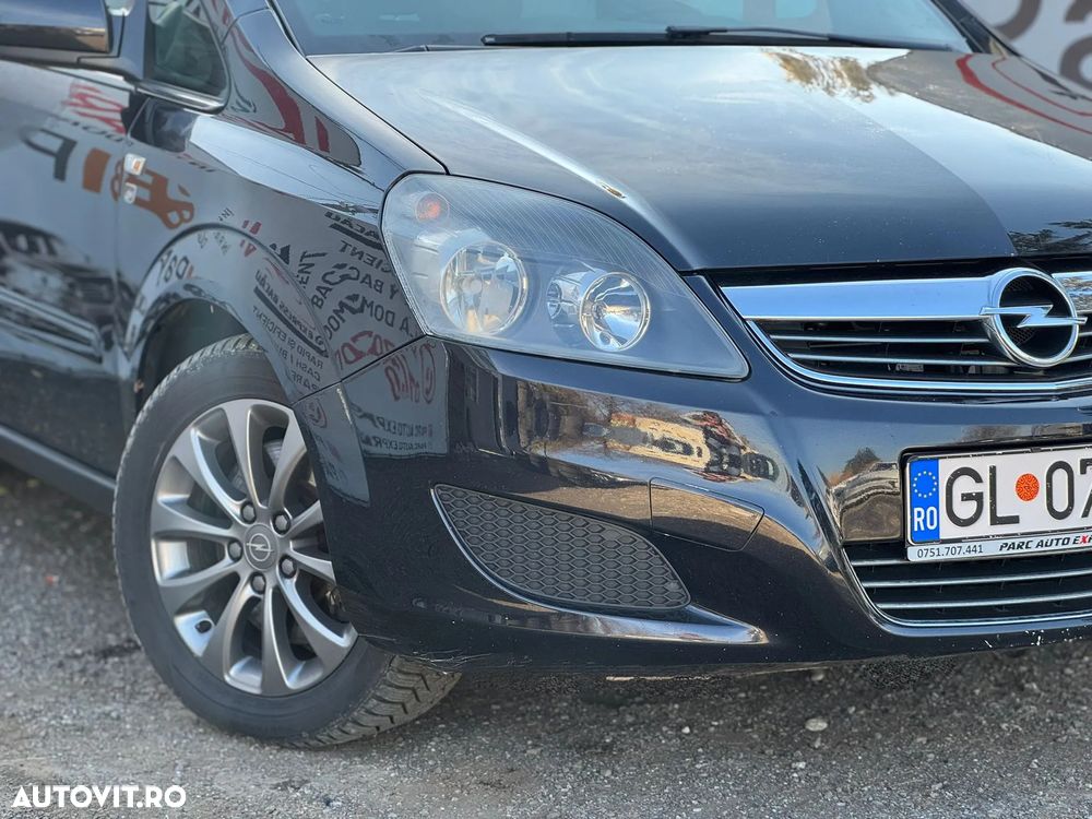 Opel Zafira - 14