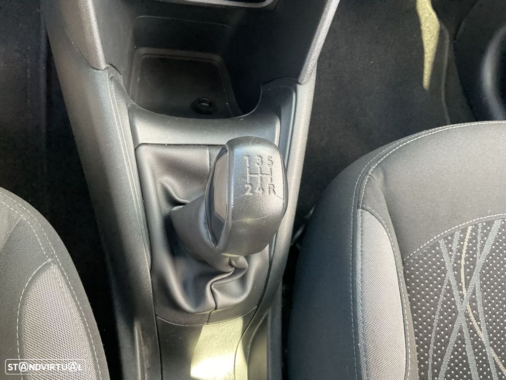 Peugeot 208 1.2 VTi Active - 30