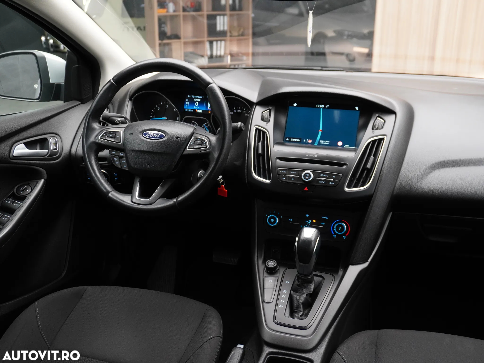 Ford Focus Turnier 1.5 EcoBlue Start-Stopp-System Aut. COOL&CONNECT - 34