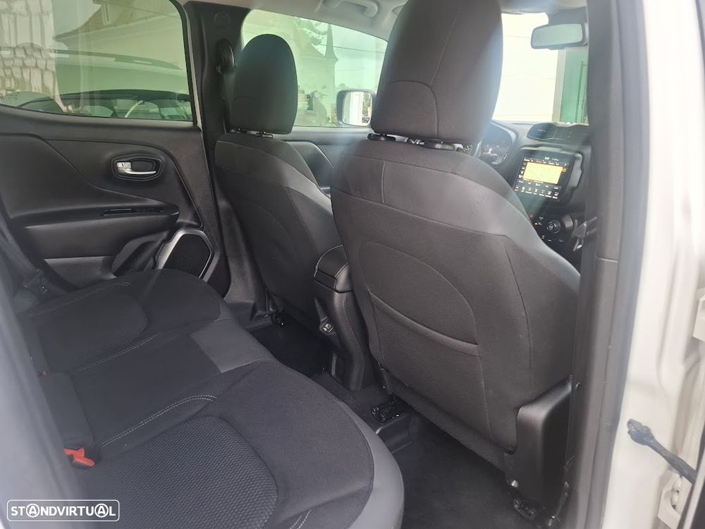 Jeep Renegade 1.6 MJD Limited - 37