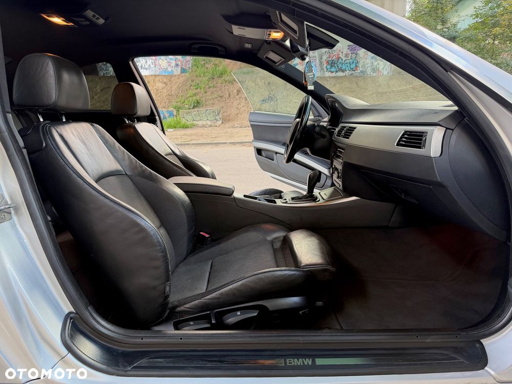 BMW Seria 3 320d DPF - 20