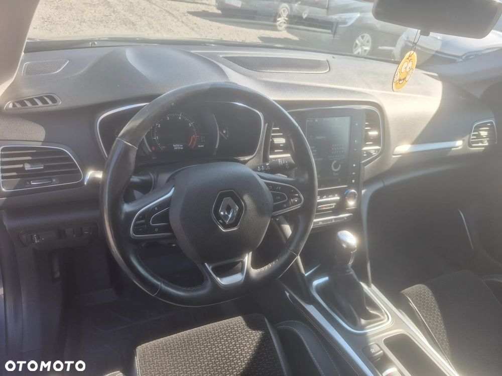 Renault Megane TCe 140 GPF TECHNO - 8