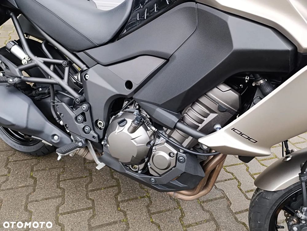 Kawasaki Versys 1000 - 4
