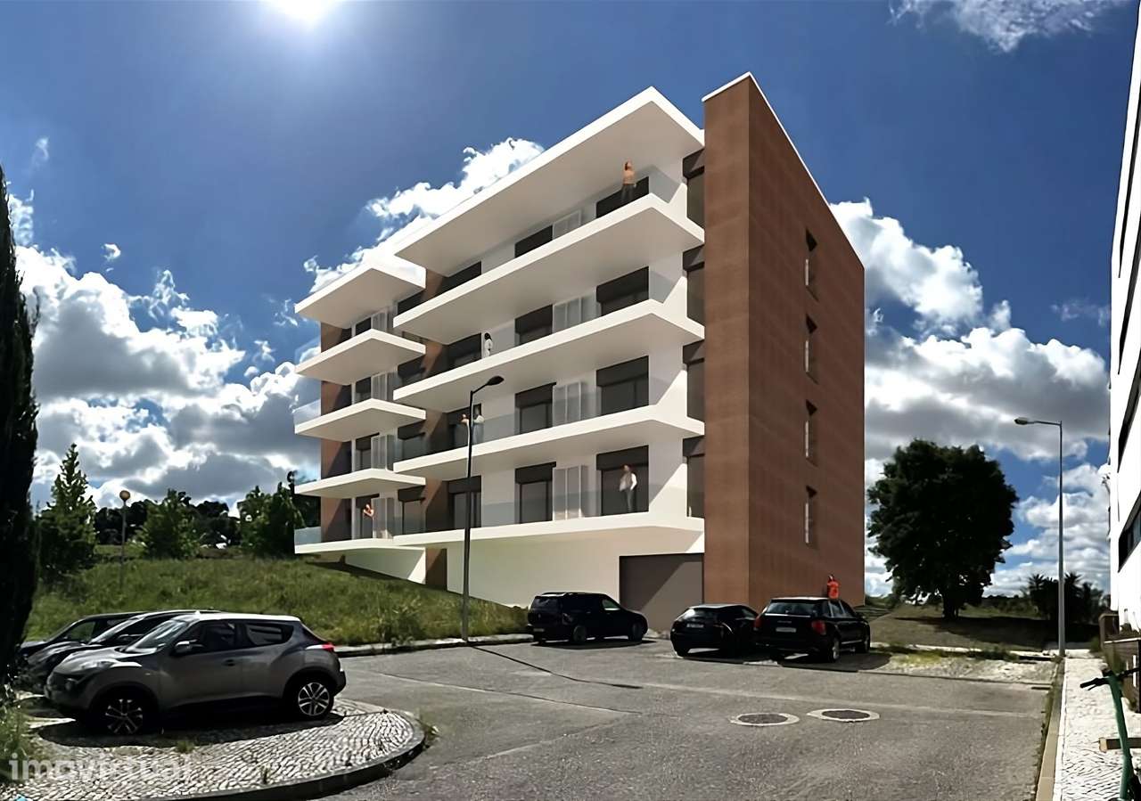 Apartamento T4 - Guarda Inglesa - Coimbra/Venda - Grande imagem: 2/5