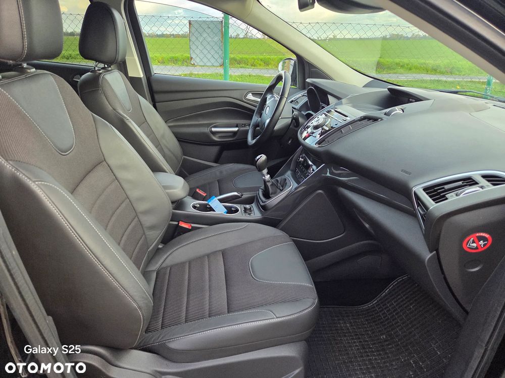 Ford Kuga 2.0 TDCi 4WD Titanium Plus - 11