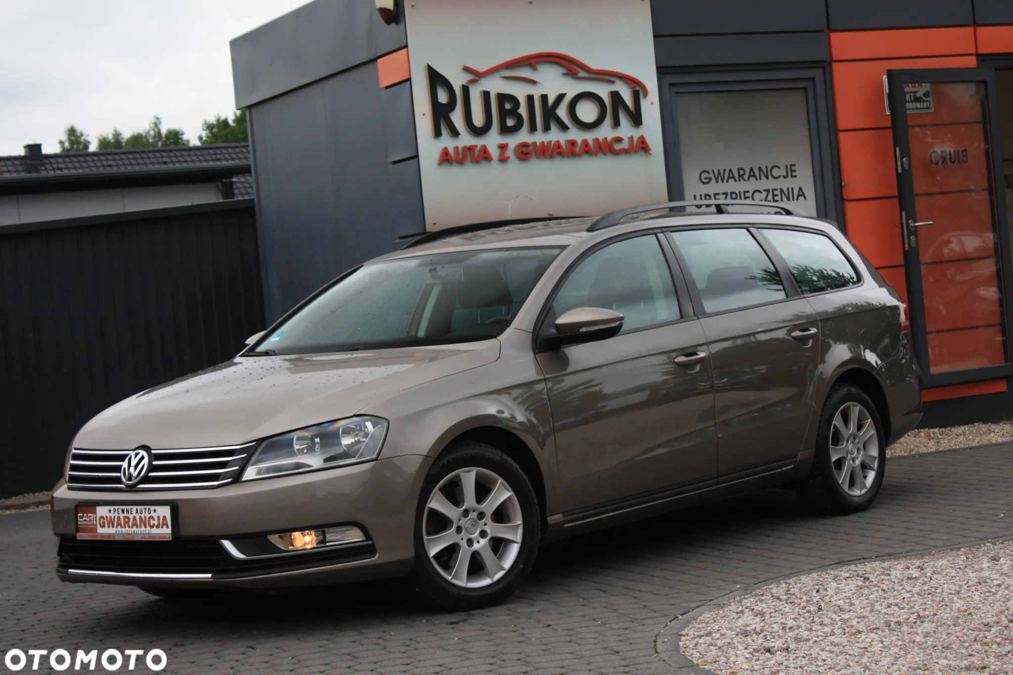 Volkswagen Passat 2.0 TDI Comfortline - 9