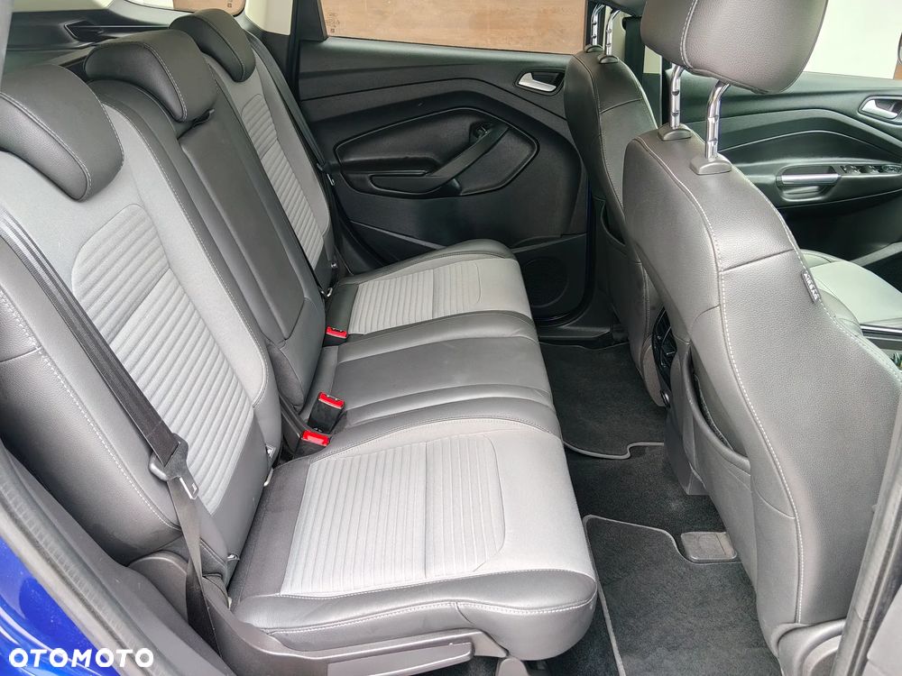 Ford Kuga 2.0 TDCi AWD Titanium - 25