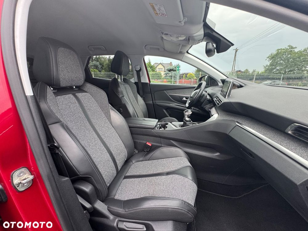 Peugeot 3008 PureTech 130 Stop & Start GPF Allure - 18