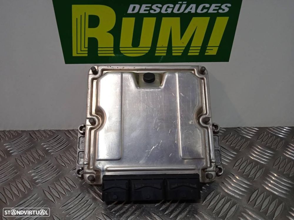 CENTRALINA DO MOTOR UCE RENAULT TRAFIC II COMBI - 1