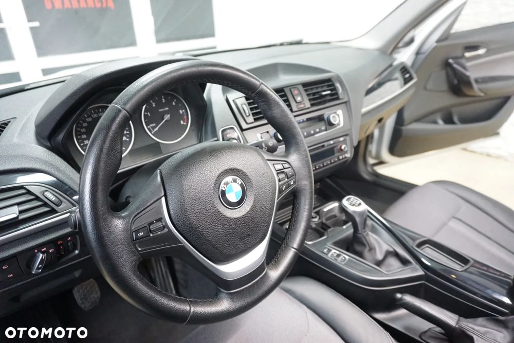 BMW Seria 1 120d Urban Line - 19