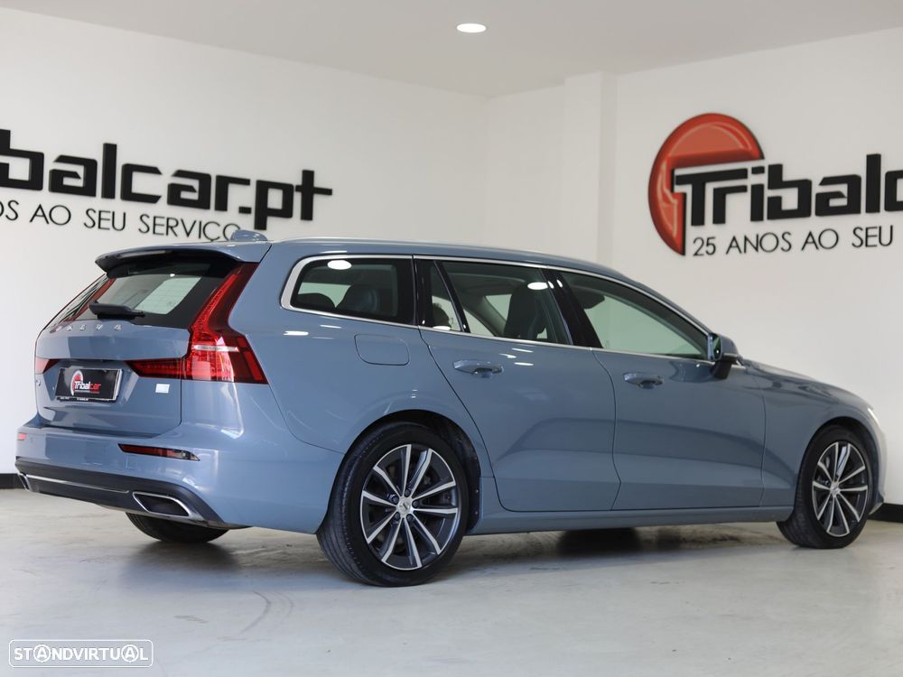 Volvo V60 2.0 T6 AWD TE Core - 4