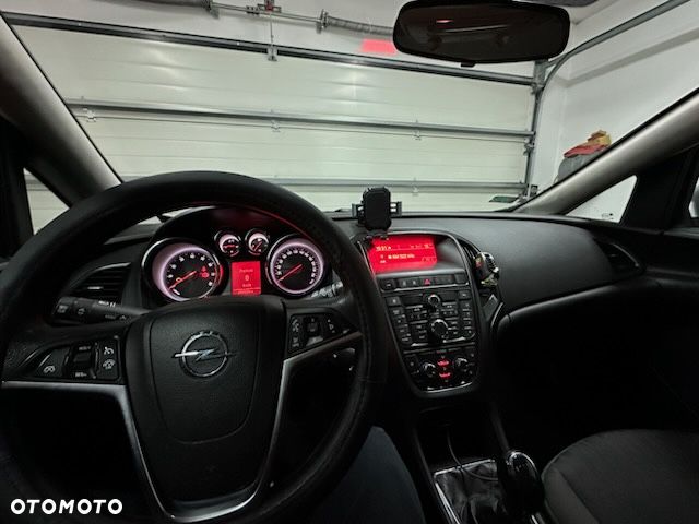 Opel Astra 1.4 T Enjoy EU6 - 10