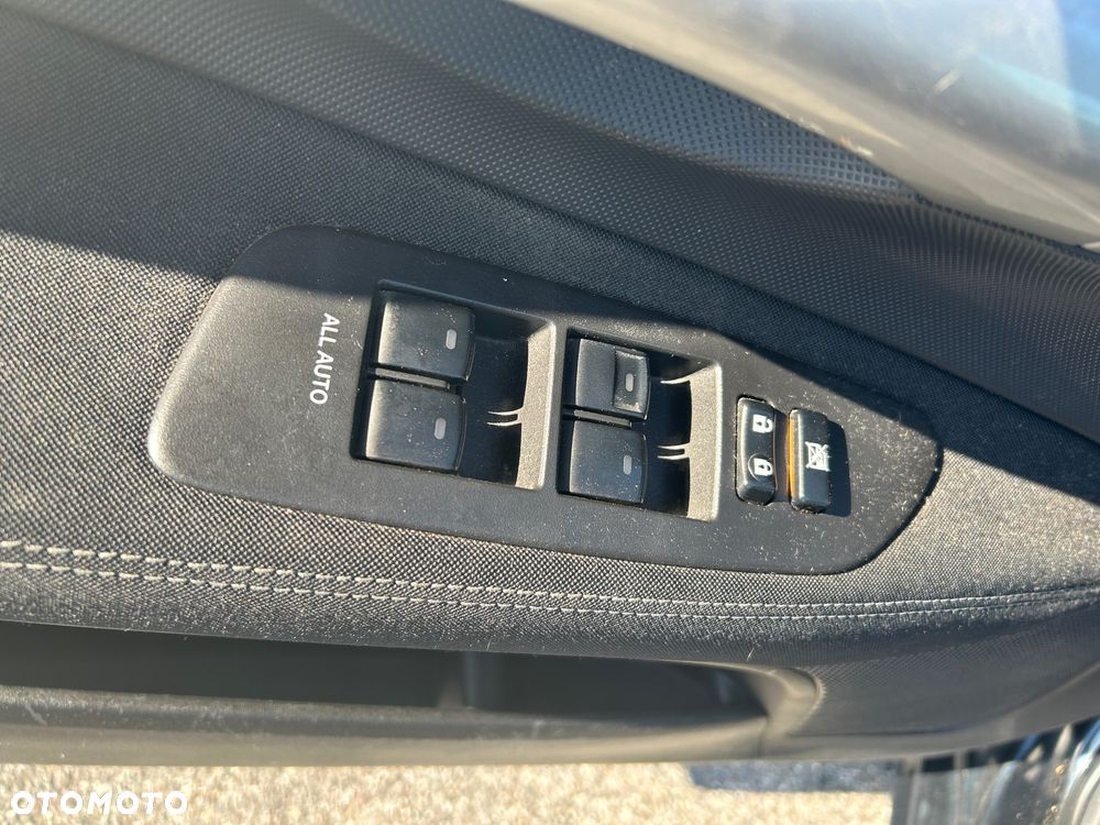 Toyota Auris - 8