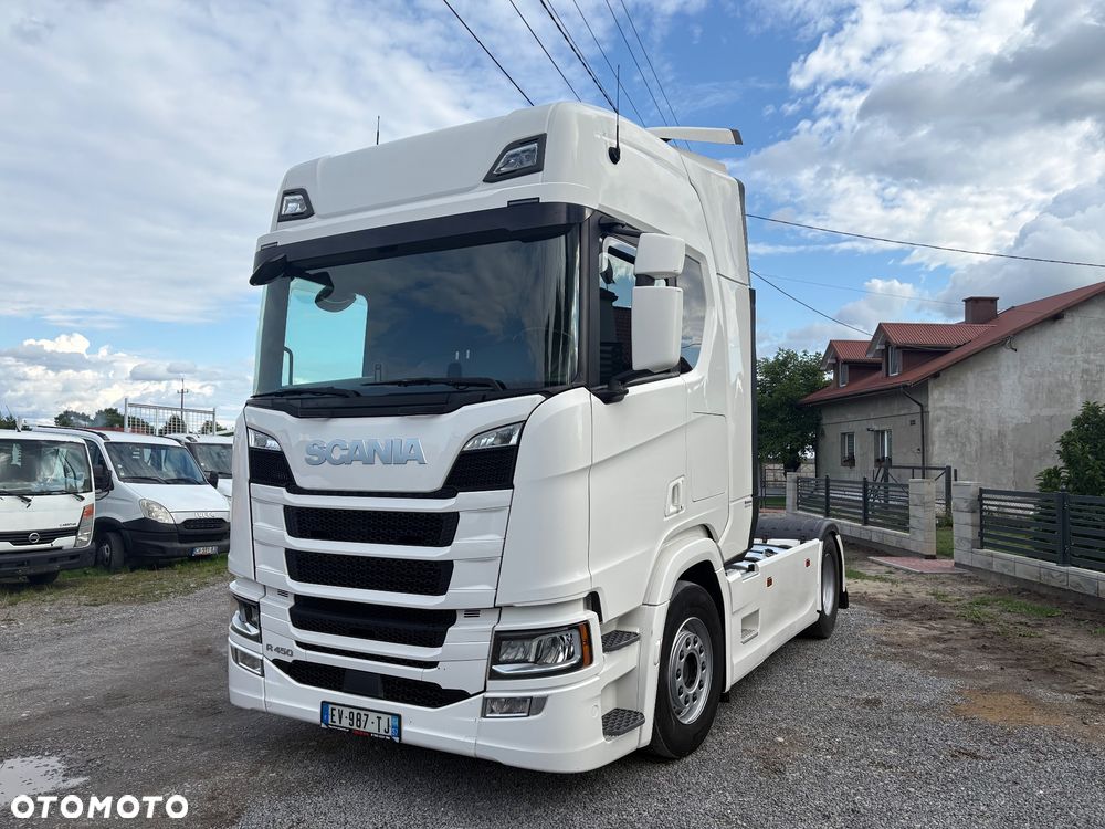 Scania R 450 | RETARDER | FULL LED | CAŁA NA PODUSZKACH | KLIMA POSTOJOWA | DWA ZBIORNIKI | NAWIGACJA | NOWE SPRZĘGŁO | SPROWADZONA | SUPER STAN - 1