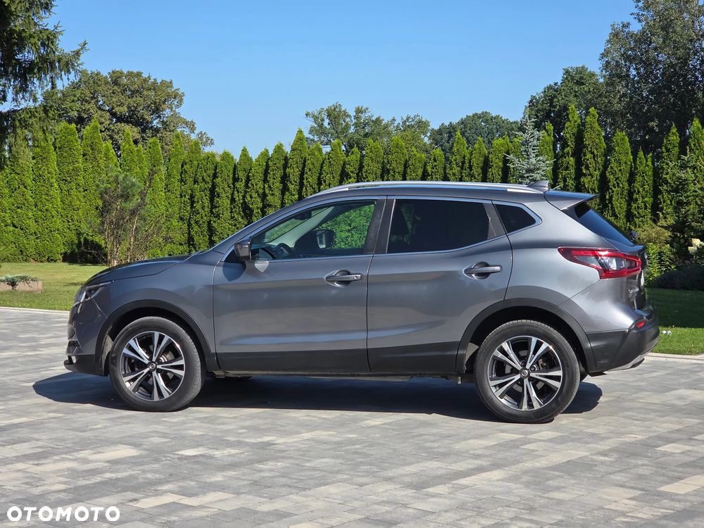 Nissan Qashqai 1.6 DCi 4x4 Tekna - 30