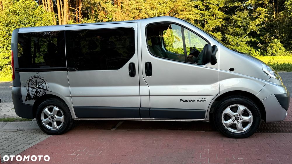 Opel Vivaro - 2