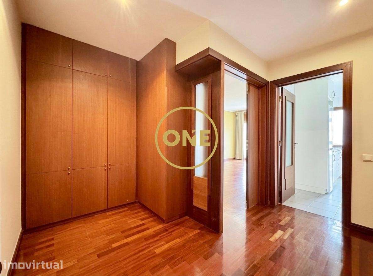 APARTAMENTO PARA ARRENDAR MATOSINHOS SUL - VISTAS MAR - Grande imagem: 5/12