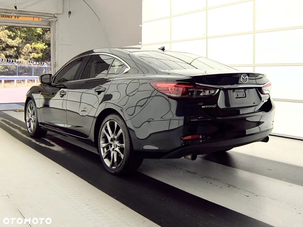 Mazda 6 - 4