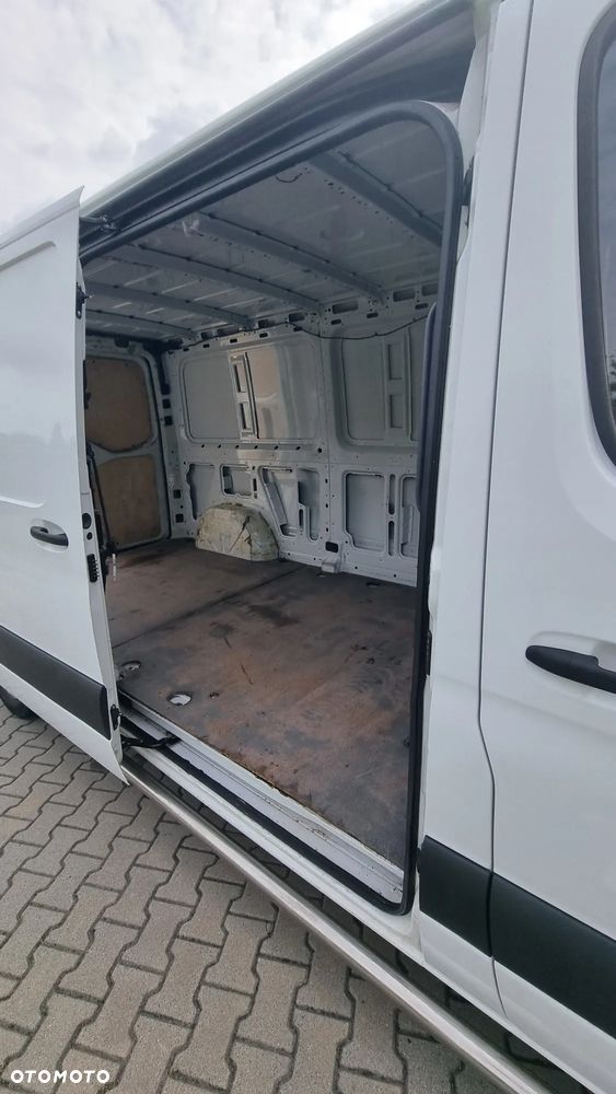 Mercedes-Benz SPRINTER L2H1 - 9