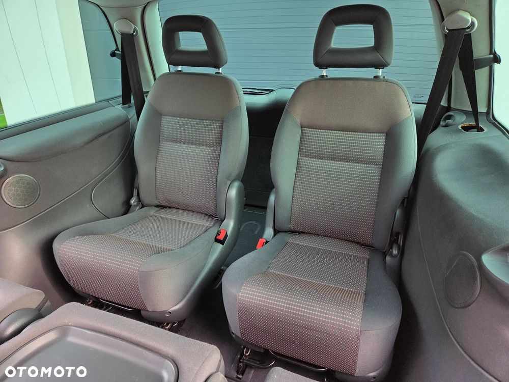 Seat Alhambra 1.9 TDI Vigo - 33