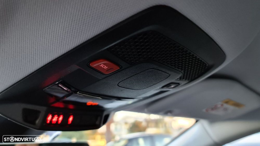 Peugeot 508 SW 1.6 Hybrid Allure e-EAT8 - 44