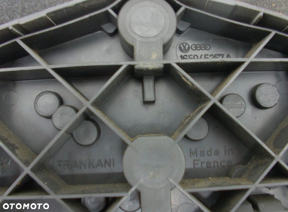 VW Jetta Lampa tył lewa prawa strona - 6