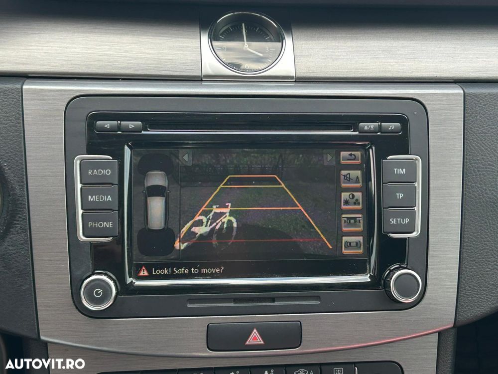 VOLKSWAGEN Passat 2011 — imagine 9