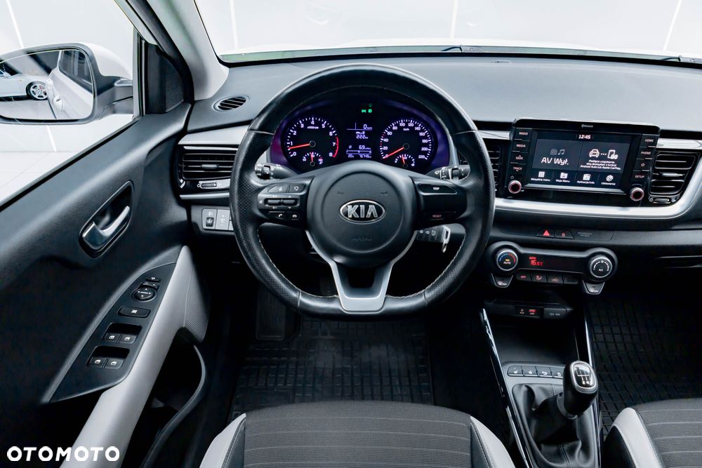 Kia Stonic 1.4 L - 19