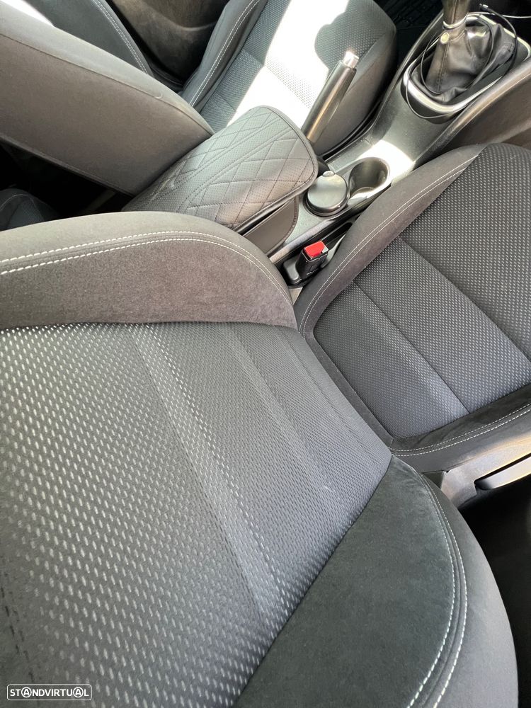 Fiat Tipo Station Wagon 1.3 M-Jet Lounge Tech J17 - 13