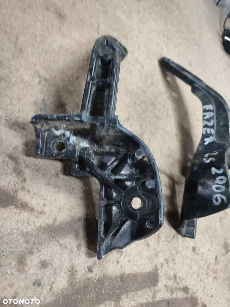 Stelaż, mocowanie lusterka, czachy Yamaha Fazer FZS 600 - 5