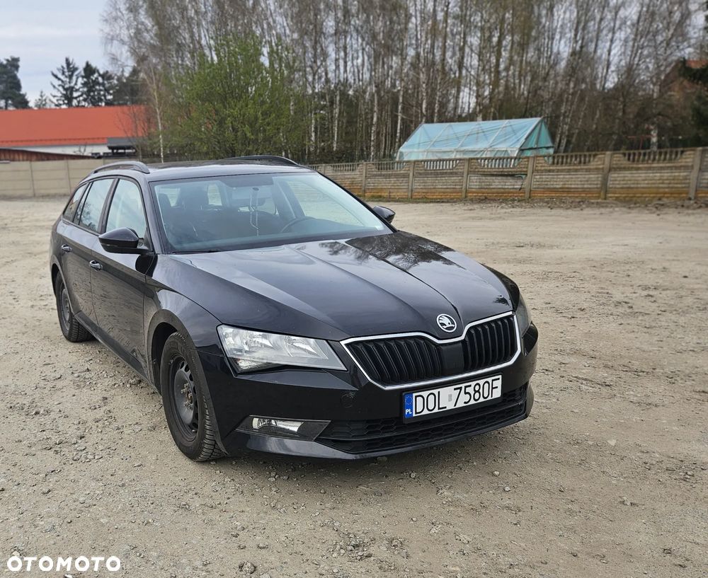 Skoda Superb - 1